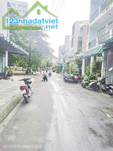 NHÀ MỚI 1 LẦU 42m2 MẶT TIỀN NB BÙI MINH TRỰC – BÔNG SAO QUẬN 8 - 5