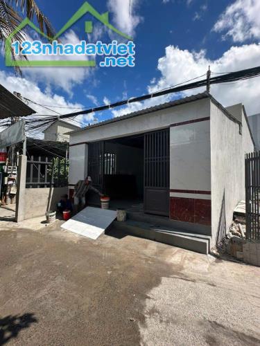 29. Nhà nguyên căn hẻm 127 Võ Văn Kiệt – Phù hợp ở kết hợp kinh doanh