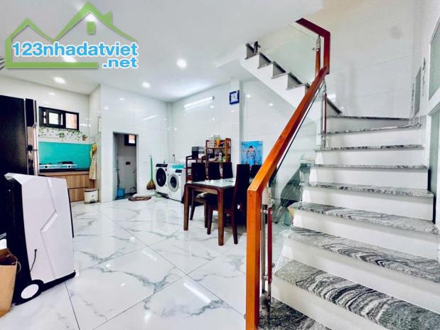 NHÀ QUANG TRUNG, GÒ VẤP SÁT EMART 2, 47M2, 2 TẦNG, 2PN 2WC, GIÁ MÓI 4.5 TỶ TL - 2
