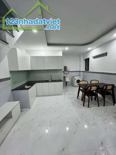 NHÀ MỚI 2 TẦNG Giá 4,8 TỶ-  GẦN METRO THỦ ĐỨC - CƠ HỘI ĐÁNG ĐỂ THAM KHẢO - 2
