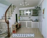 🔹Chính chủ cho thuê cả nhà 2,5 tầng trung tâm Hai Bà Trưng, HN; 0922222696