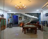 Cần bán nhà 1 trệt 2 lầu mặt tiền đường Võ Văn Kiệt đối diện công viên gần siêu thị Lotte