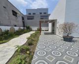 Bán villa sân vườn hồ bơi Long Thượng, Cần Giuộc dt550m2 , 3pn,2wc giá 5,6 tỷ