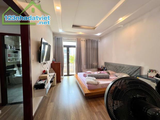 NHÀ 4 TẦNG HẺM 8M ĐƯỜNG GÒ DẦU - PHƯỜNG TÂN SƠN NHÌ - TÂN PHÚ - DT12OM - GIÁ 14.5 TỶ - 4