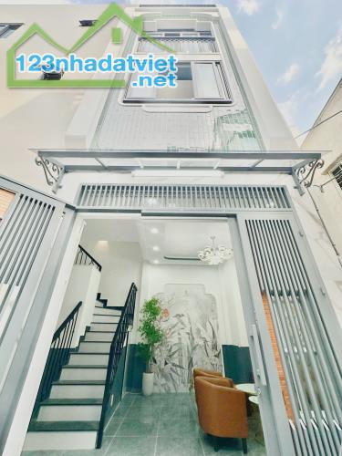 Nhà mới 2lầu ST/4PN Dương Bá Trạc P.Chánh Hưng (P1Q8) - 4