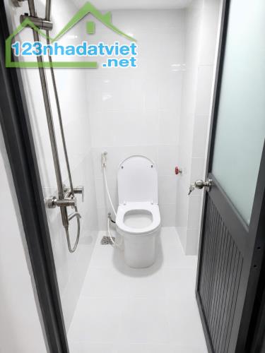 Nhà 2 tầng - 3PN - DT 35m2 - Sổ riêng - chỉ 4,14 tỷ - Phan Huy Ích - 2