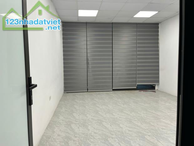 Cho thuê nhà mặt phố chiến thắng văn quán 6 tầng thang máy hà đông