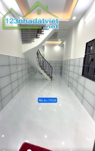 BÁN NHÀ 3 Tầng MỚI XÂY, DTSD 60m, LƯU HỮU PHƯỚC P15Q8, CHỈ CÓ 2ty600