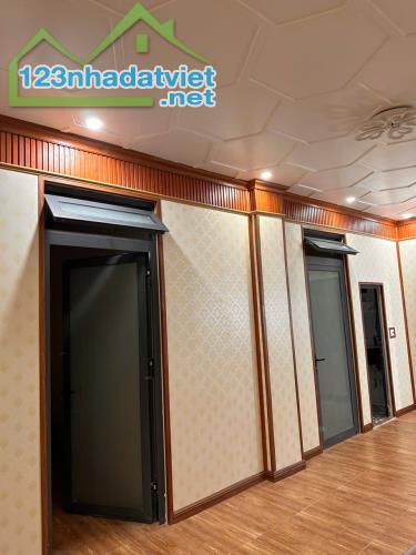 Cho thuê nhà 5 phòng Khởi Nghĩa Bắc Sơn phường 10 Đà Lạt 20 triệu/tháng - 4