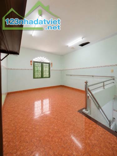 GIẢM GIÁ BÁN NHANH LẸ NHÀ ĐƯỜNG TÔ HIỆU - GIÁ MỚI 4.8 TỶ - 2