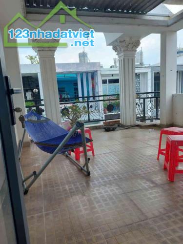 NHÀ ĐẸP 4 TẦNG - GIÁP PHẠM VĂN BẠCH & QUANG TRUNG GV - HẺM 3M SÁT MT - 82M²(4,1×20). - 5