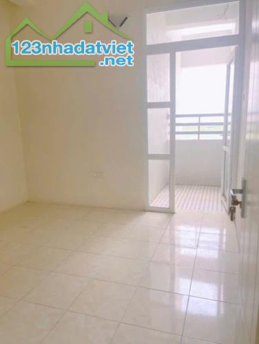 Chung cư C13 Khuyến Lương, đối diện Gamuda, SĐCC, giá 3,1 tỷ - 2