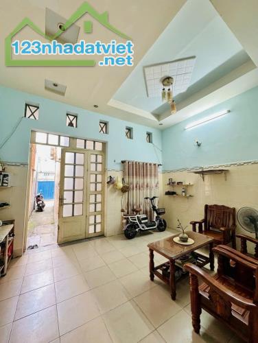 🔥 NHÀ RIÊNG 4 TẦNG BTCT GIÁ NGANG CĂN HỘ - GIÁP TÂN PHÚ! - 2