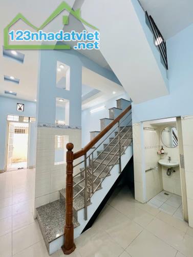 🔥 NHÀ RIÊNG 4 TẦNG BTCT GIÁ NGANG CĂN HỘ - GIÁP TÂN PHÚ! - 3