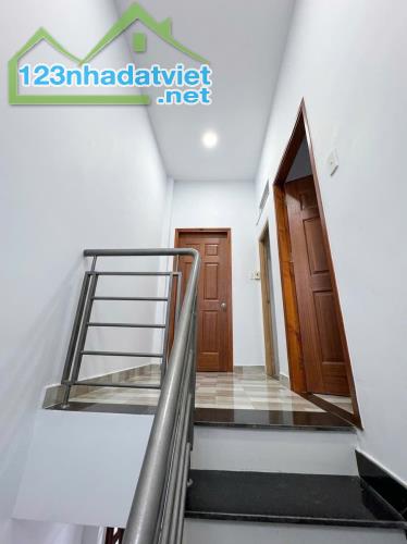 🔥 SÁT TÂN PHÚ – NHÀ 2 TẦNG NGANG 4M – HẺM RỘNG THOÁNG – GIÁ QUÁ TỐT! - 3