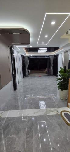 🏡 **NHÀ MỚI 100% – 5 TẦNG BỀ THẾ – FULL NỘI THẤT CAO CẤP – VIEW KÊNH T MÁT – CHỈ 7.2 - 4