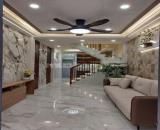 Hàng ngộp căn 3,2 tỷ đường Ngô Quyền, Quận 5 diện tích 40 m2