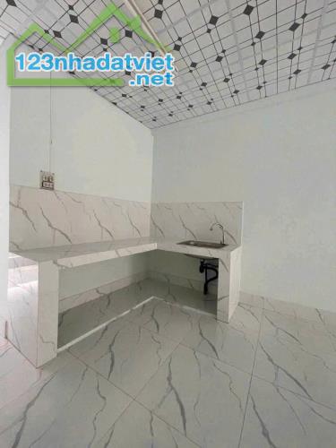 32. Nhà 5 triệu trục chính hẻm đường 30/4 thuận lợi kinh doanh - 3