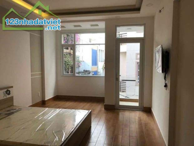TÒA NHÀ 5 TẦNG THANG MÁY –8 CHDV –DÒNG TIỀN 30-50TR/THÁNG – TRUNG TÂM GÒ VẤP – 8.9 TỶ - 3