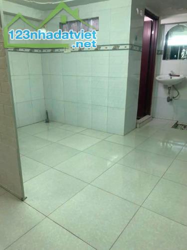 35. Nhà 4 triêụ gần công viên Lưu Hữu Phước - 3