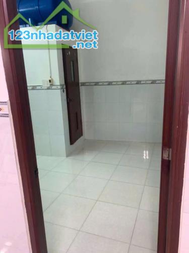 35. Nhà 4 triêụ gần công viên Lưu Hữu Phước - 4
