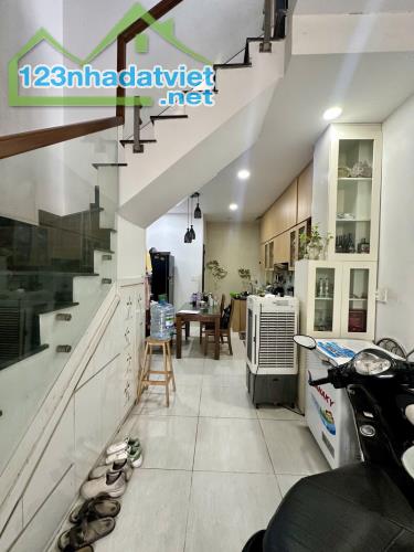 🔥 NHÀ MỚI 4 TẦNG – HẺM XE HƠI 7 CHỖ – SÁT MẶT TIỀN PHẠM VĂN ĐỒNG – 4PN – CHỈ 7.3 TỶ - 5