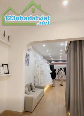 SANG NHƯỢNG GẤP STUDIO ÁO CƯỚI  tại Đơn Dương, Lâm Đồng Do thay đổi kế hoạch gia đình và - 4