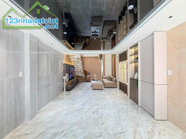 Bán Nhà Phố Đẹp Xây Dựng Mới Đường Quang Trung, Phường 10, Quận Gò vấp - 4