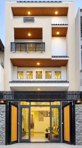 Nhà mới hẻm 287 Âu Dương Lân P2-Q8, Giá : 8,3 Tỷ (Bớt lộc)