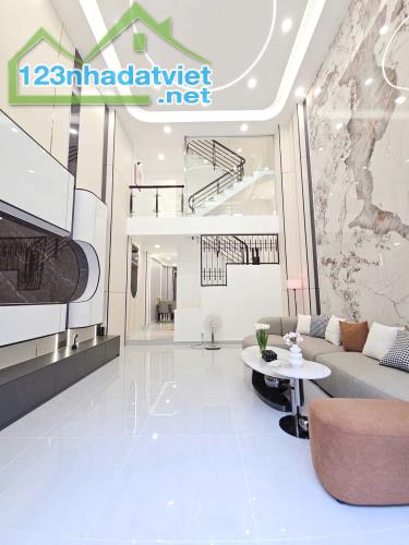 Nhà mới hẻm 287 Âu Dương Lân P2-Q8, Giá : 8,3 Tỷ (Bớt lộc) - 1