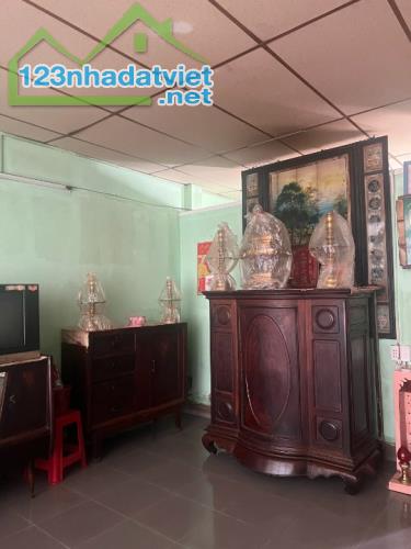 Nhà diện tích lớn 182m2 hẻm thông đường Chánh Hưng P9Q8. Giá 9.2 tỷ - 1