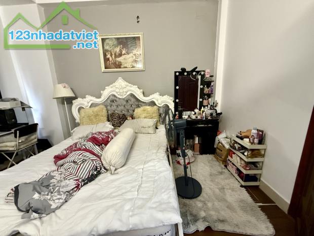 Nhà 4 tầng Hẻm xe hơi Phạm Thế Hiển, Phường 3, Quận 8 - 2