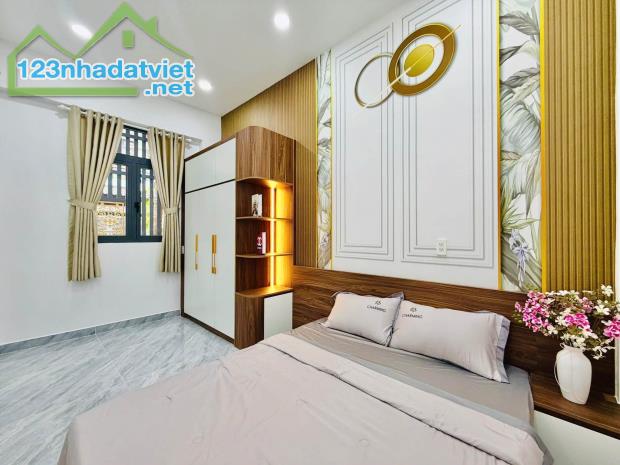 Chủ BÁN GẤP!! NGANG 9,5m 3 tỷ 780 đường số 21, Quận Gò Vấp diện tích 45 m2 - 4