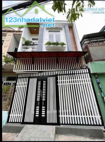 Hàng ngộp 3 tỷ 570 đường Hai Bà Trưng, Quận 3 diện tích 60 m2