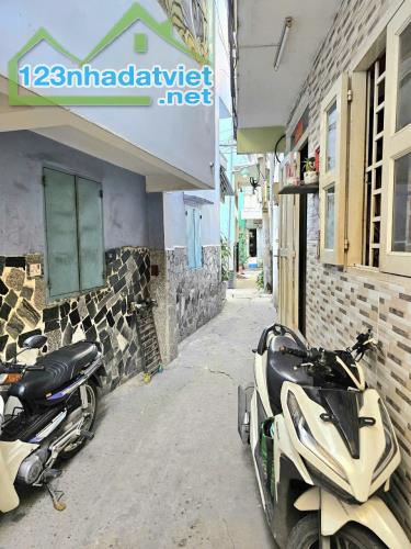 Nhà lầu hẻm 372 Tùng Thiện Vương P13Q8 P.Phú Định - 4