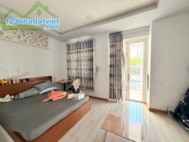 🏠 HẺM Ô TÔ SÁT MẶT TIỀN - GIÁP NGÃ 4 LÊ VĂN THỌ & PHẠM VĂN CHIÊU GV - 68M²(5×13,5) - 2 TẦ - 4