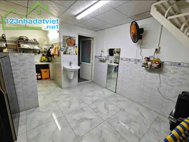 BÁN NHÀ BÔNG SAO, TT QUẬN 8 – 65M² -  NỞ HẬU 5,2M – 2 TẦNG – SHR - NHỈNH 4T - 3
