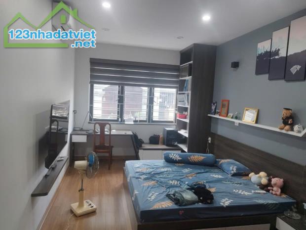 BÁN NHÀ PHÚC ĐỒNG 75M2- 4 Tầng – VỈA HÈ, Ô TÔ TRÁNH-21.x Tỷ