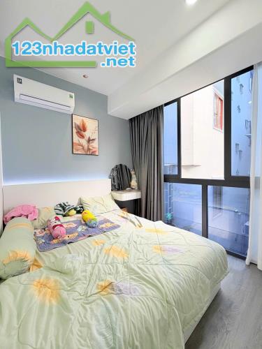 NHÀ MỚI QUẬN 10 – TẶNG NỘI THẤT – 5,1 TỶ – LÝ THÁI TỔ – 3 TẦNG – 2 MẶT HẺM THÔNG - 4
