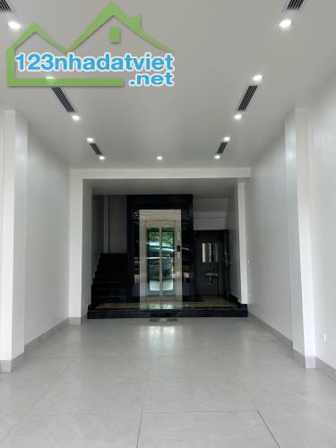 Cho thuê nhà mặt phố 7 tầng,có thang máy mặt đường Lê Quang Đạo kéo dài,Q Hà Đông - 4