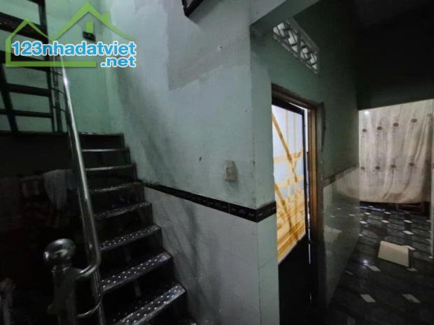 Bán Nhà 2 Mặt tiền Lê Văn Quới -  gần Hòa Bình, DT: 4,8 x19m, 2 Tầng, chỉ  14,5 tỷ - 4