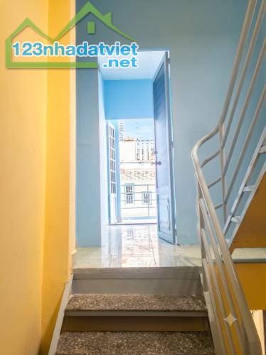 BÁN NHÀ KHU TÊN LỬA 66M2 ĐƯỜNG Ô TÔ DÒNG TIỀN TỐT NHIK NHẸ 5 TỶ - 1