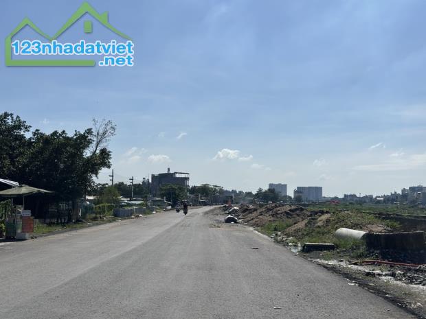 [KH036*] Đất vuông sát cầu Bến Phân, xây CHDV 14 tầng giá 4.x tỷ