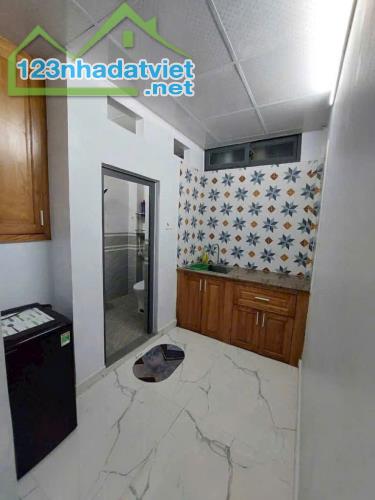 NHÀ RẺ QUẬN 11, LÊ THỊ BACH CÁT, GẦN LÊ ĐẠI HÀNH, DT 31M2, GIÁ 1,9 TỶ - 3