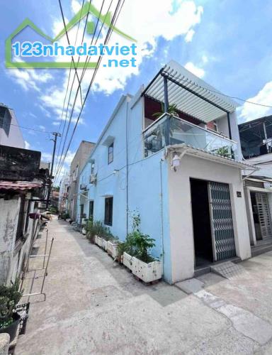Bán nhà Q.8 cách 4 căn nhà ra mặt t.i.ề.n đường. - 1
