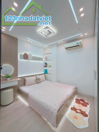 SIÊU PHẨM TÂY HỒ – ĐẤT PHÚ THƯỢNG 35M² – HƠN 6 TỶ - HIẾM CÓ TRONG TẦM GIÁ!