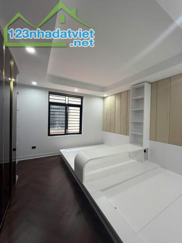 Cho thuê biệt thự Geleximco Lê Trọng Tấn, 200m2, 4 tầng, thang máy - 2