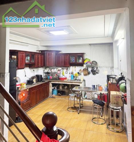 Nhà 5 tầng, mặt tiền Nguyễn Súy, Phú Thọ Hòa, 50m2, chỉ 10.x tỷ TL - 1