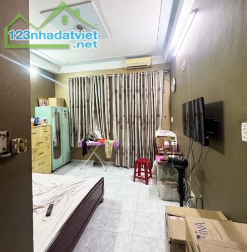 Nhà 5 tầng, mặt tiền Nguyễn Súy, Phú Thọ Hòa, 50m2, chỉ 10.x tỷ TL - 2