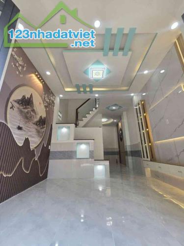 Bán nhà mới tinh p15 Quận 8, Nhà đẹp linh linh, dọn vô ở liền. - 1
